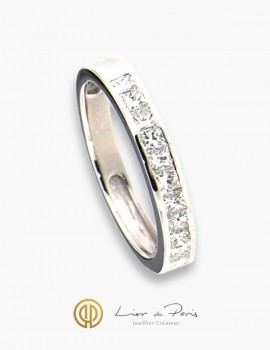 18K White Gold Wedding Band, Diamonds